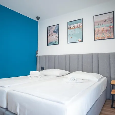 Miran Hotel 3*