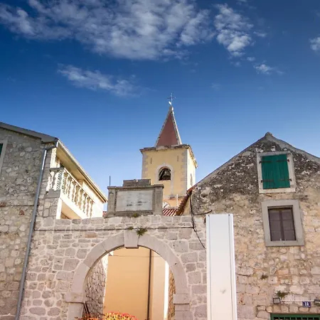 Ξενοδοχείο Miran 3*