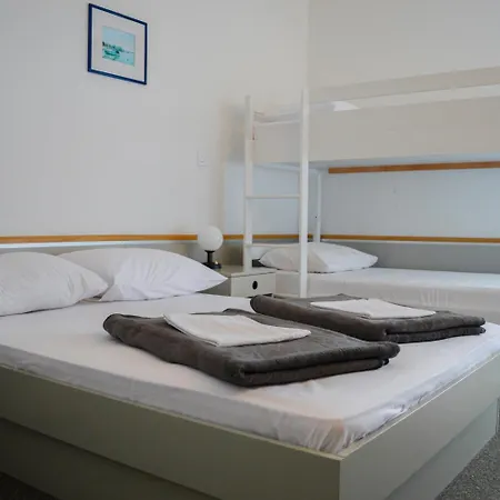 Ξενοδοχείο Miran 3*